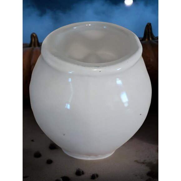 Ceramic Glass White Halloween Candleholder - Picture 3 of 6